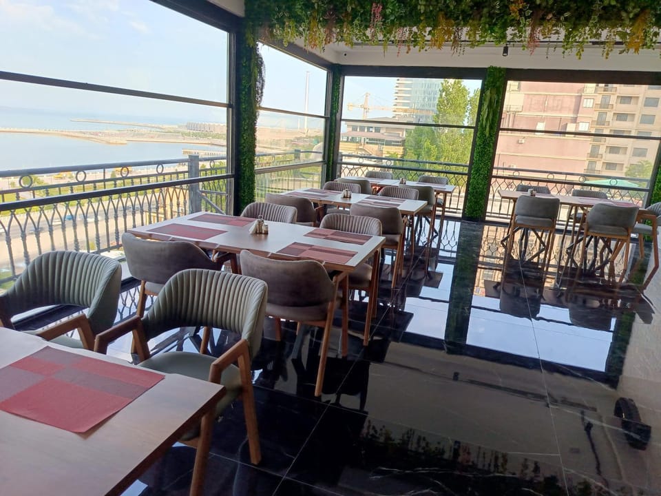 Venera-Madinah-ZamZam Halal Hotels Group Hotel in Baku