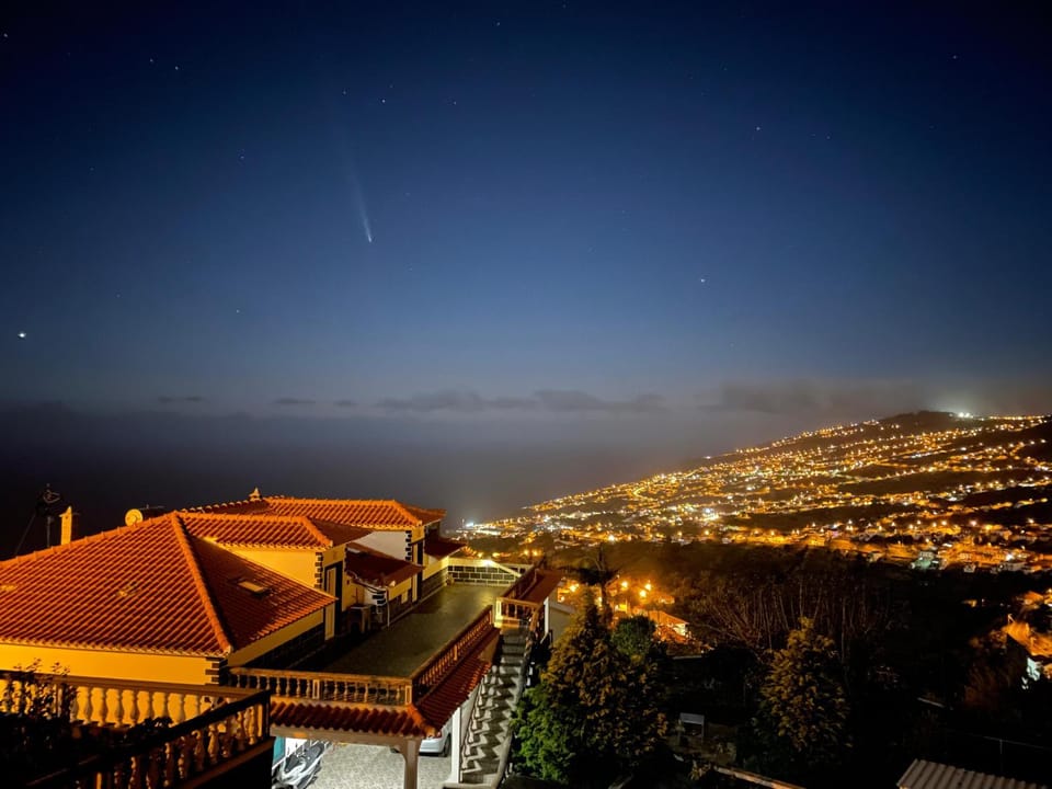 Night, Natural landscape, City view, Mountain view, Sea view