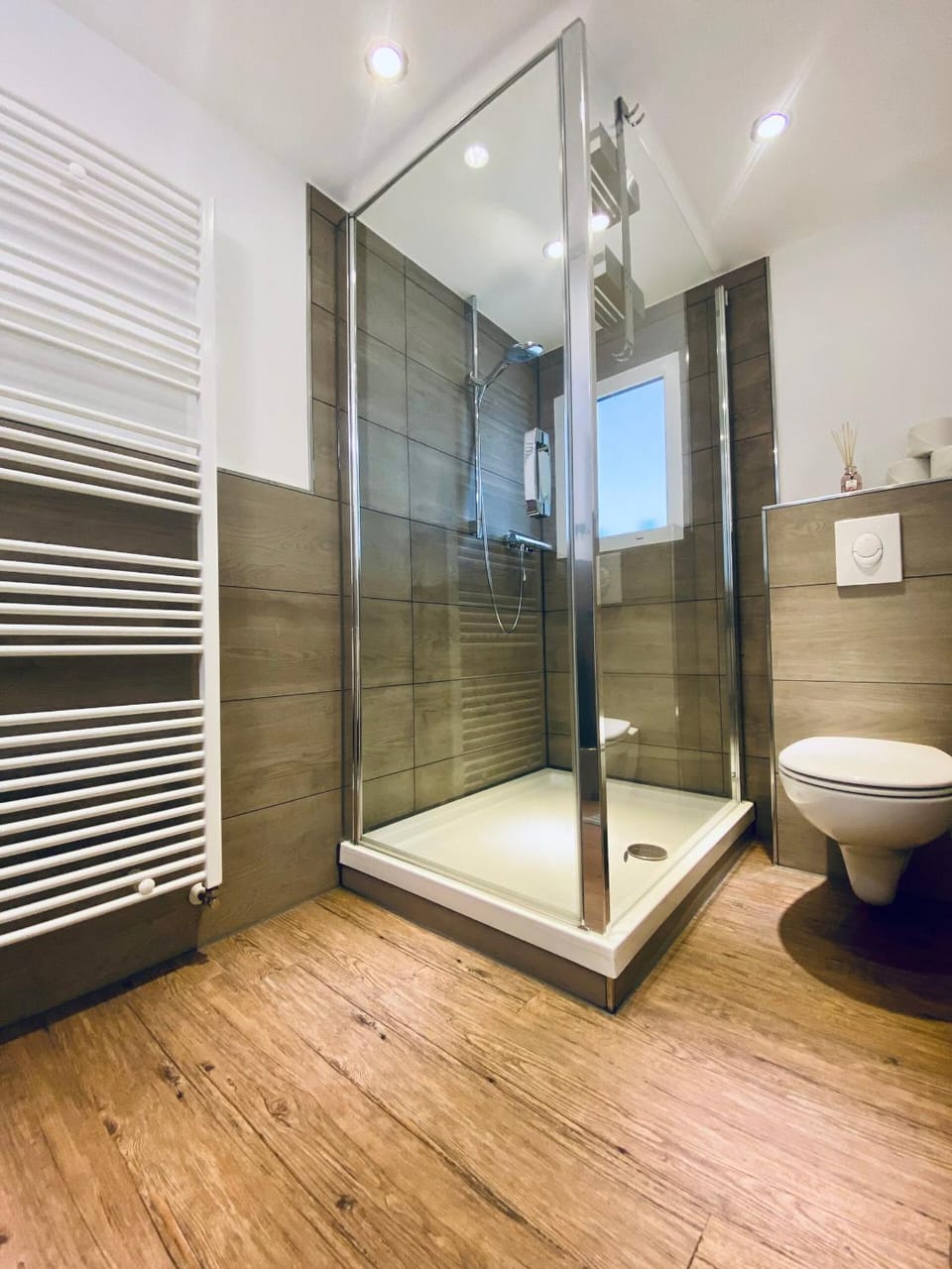 Shower, Bathroom