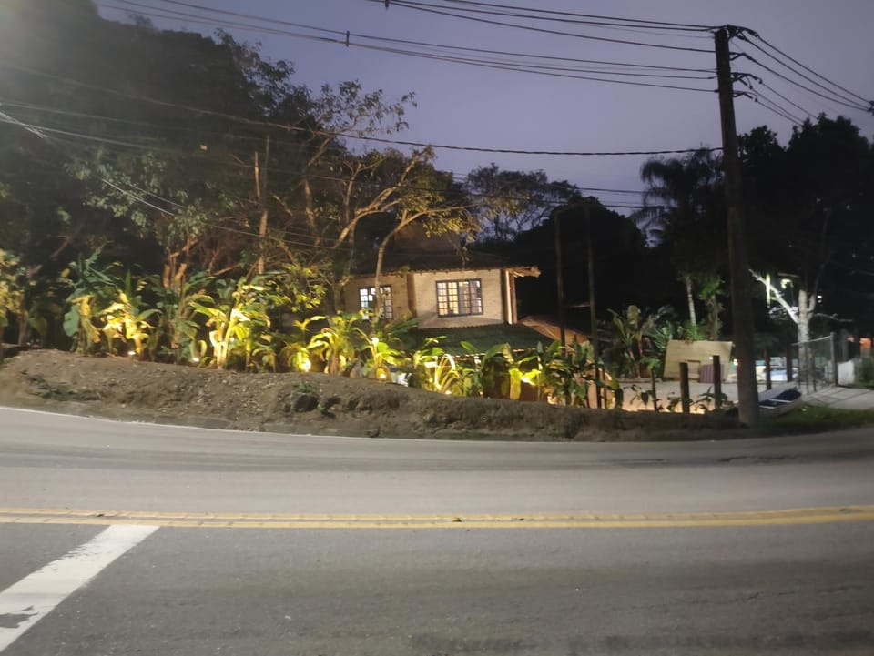 Property building, Neighbourhood, Garden, Street view