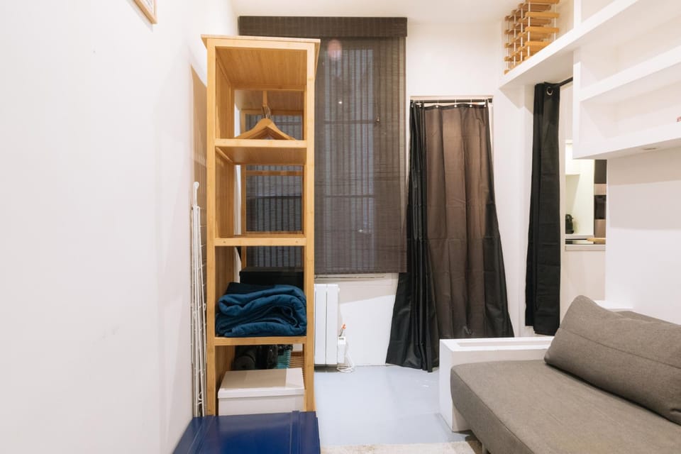 Cosy & Stylish Large Studio VoltaireOberkampf! Apartment in Paris