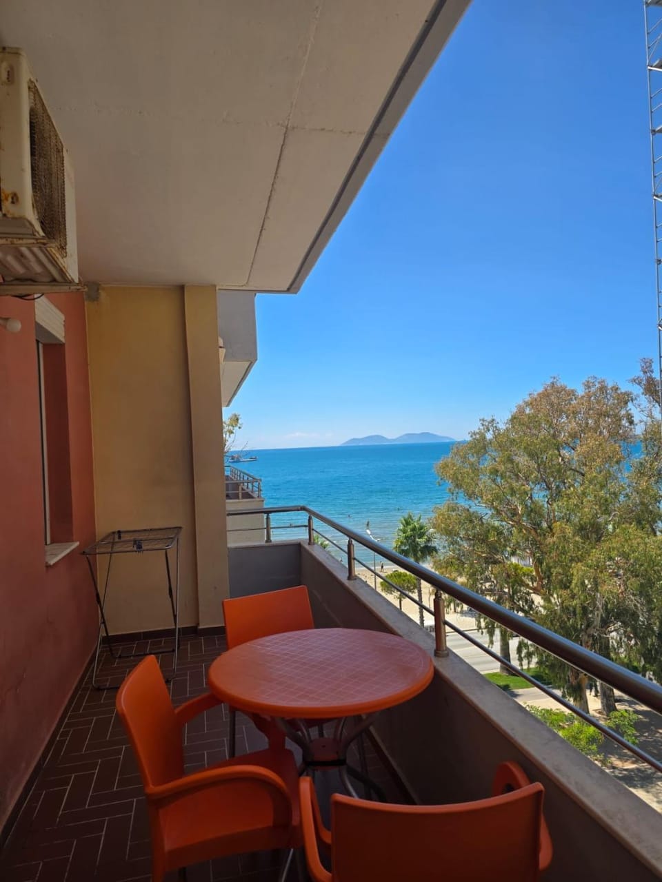Dining area, Sea view