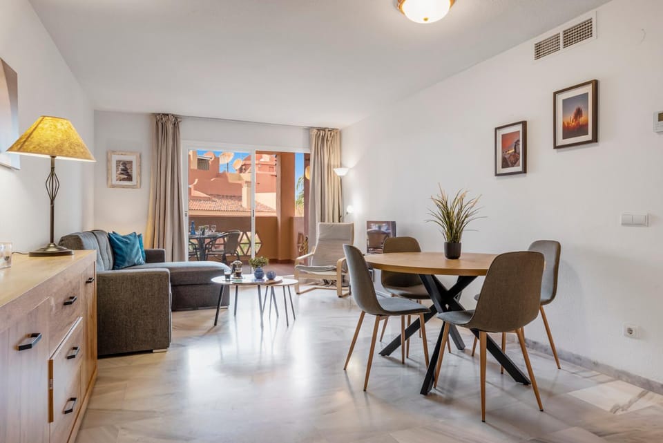 Reserva De Marbella apt by Costarentals - Ref M43 Apartment in Marbella