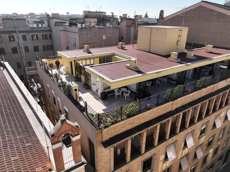 Property building, Balcony/Terrace