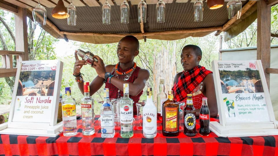 Lounge or bar, Drinks