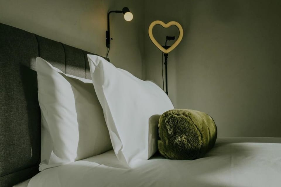 The Unicorn three bedroom house Apartment in Bristol