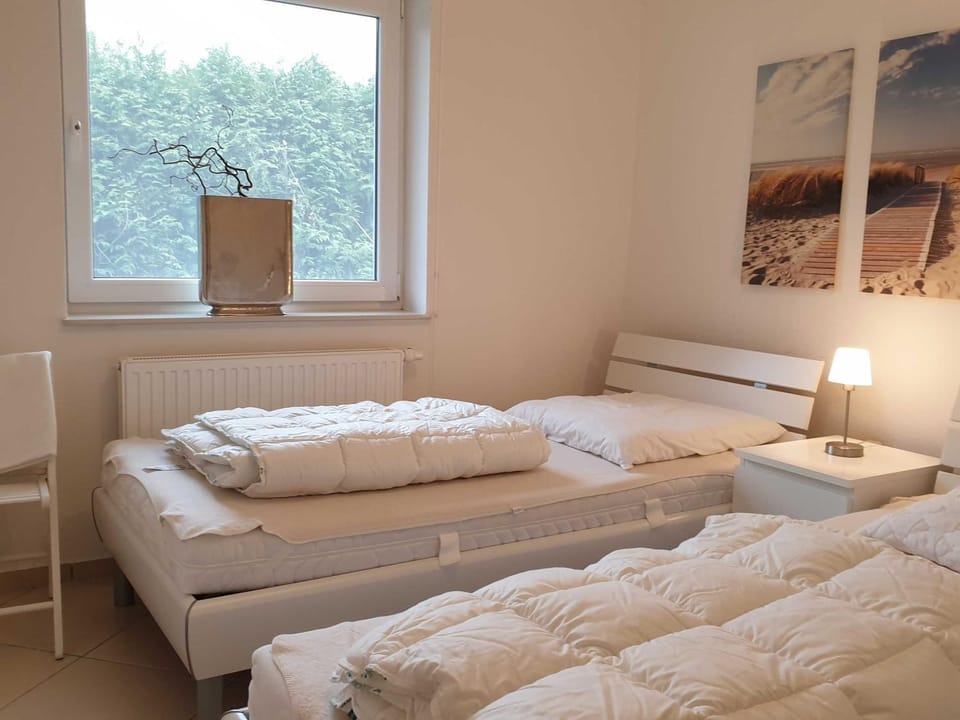 Buss 14 Apartment in Wangerland