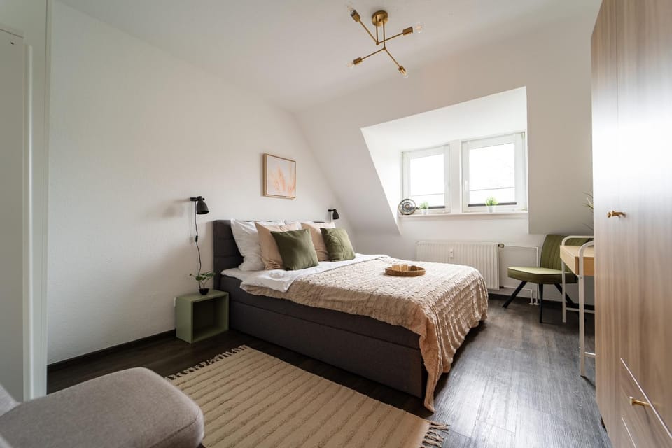 Bed, Photo of the whole room, Bedroom, towels, wardrobe