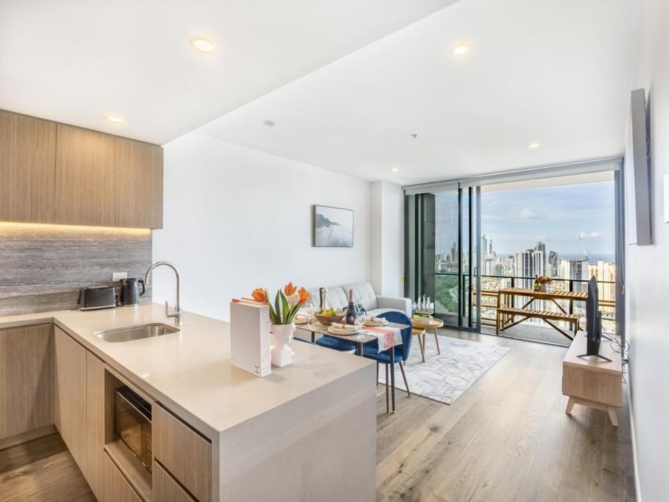 Cityscape Ocean View Deluxe 2Bedroom Apartment Apartment in Gold Coast