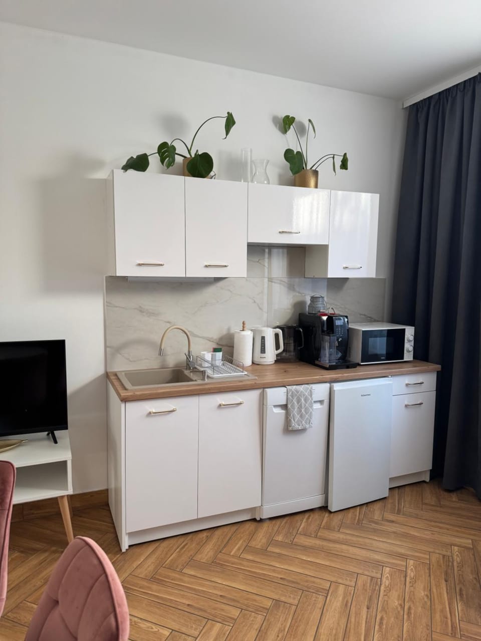 Dawna Mleczarnia Apartamenty SOSNOWY Apartment in Lower Silesian Voivodeship