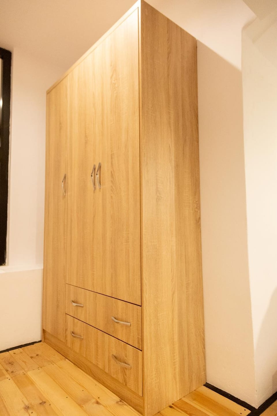 Garden, wardrobe