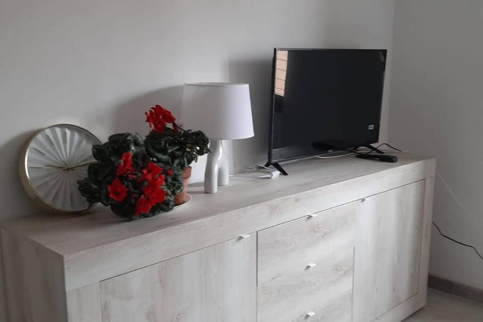 Caterina Apt San Lorenzo 2camere Apartment in Rome