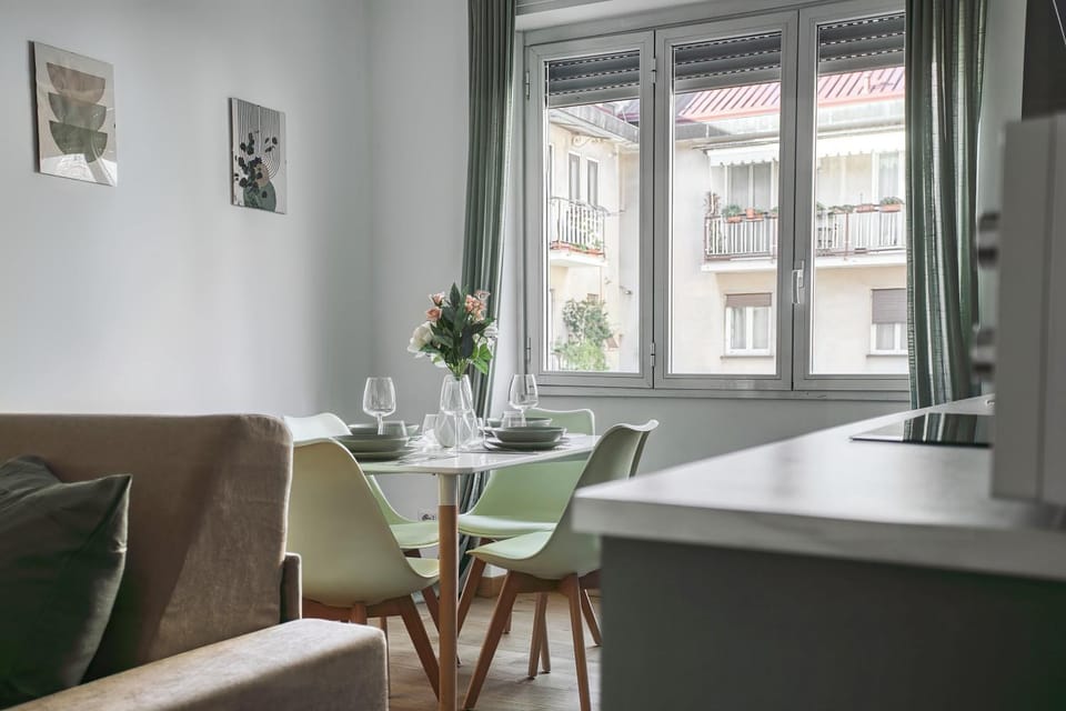 Kitchen or kitchenette, Living room, Seating area, Dining area, Lunch, Lunch, kitchen, kitchen