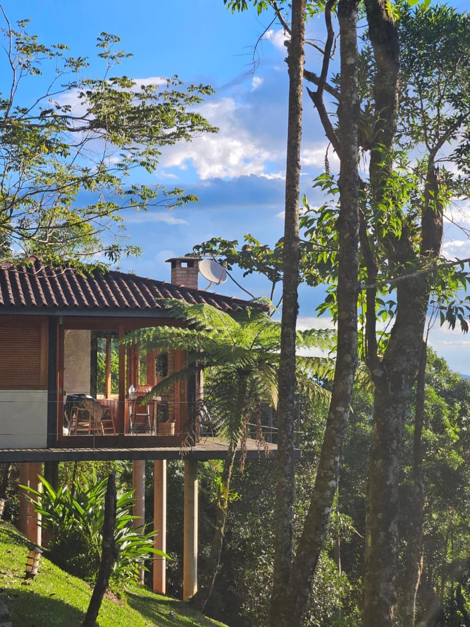 Alto de Santa Barbara Nature lodge in Sao Jose dos Campos