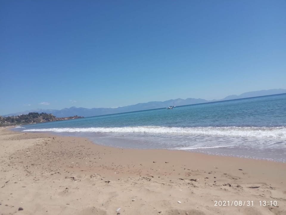 Sea melodies apartment 2 House in Messenia