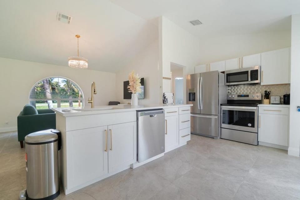 The Retreat #8231 House in Palm Beach Gardens