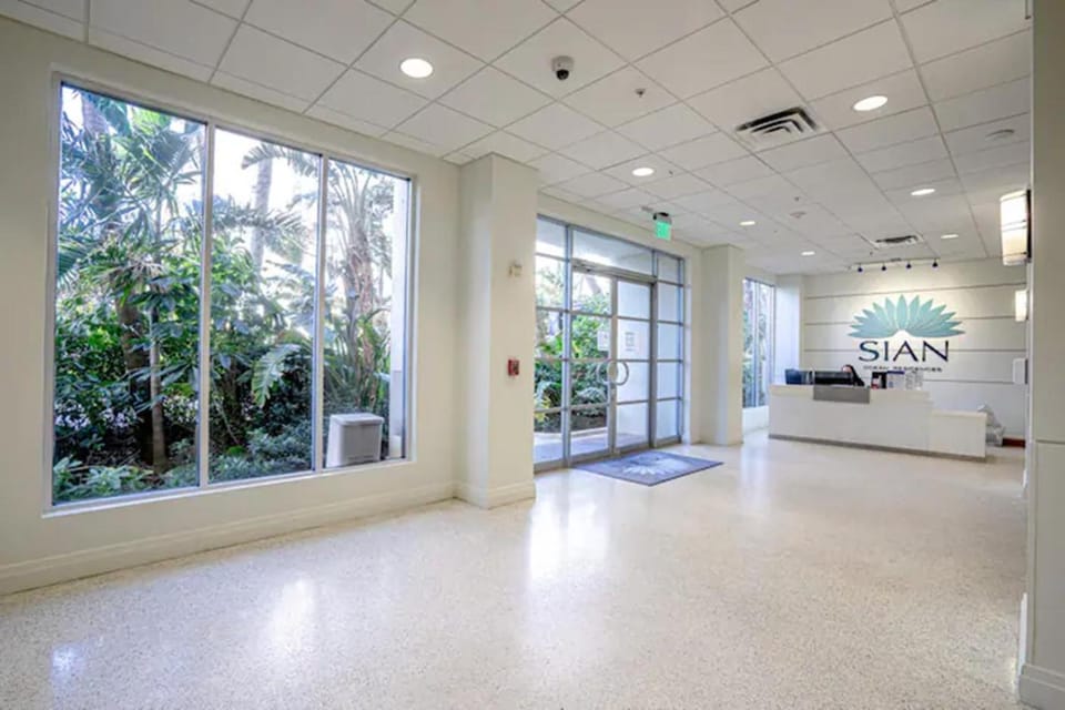 Facade/entrance, Lobby or reception