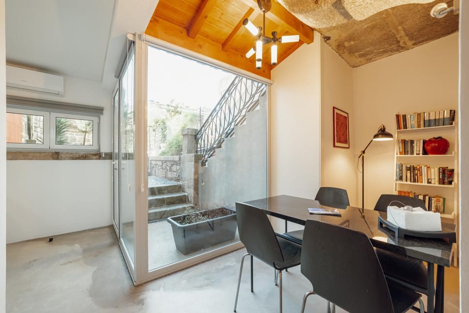 OPORTO GUEST Luxus Garden Apartment in Porto