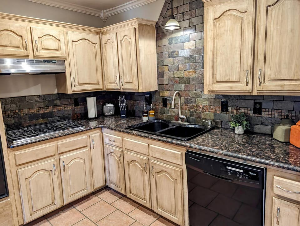 Kitchen or kitchenette, dishwasher, pet friendly, stove, toaster, kitchen