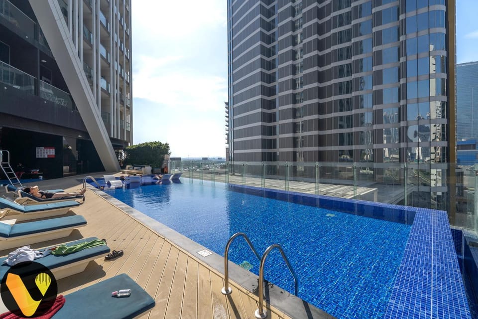 Pool view, Swimming pool