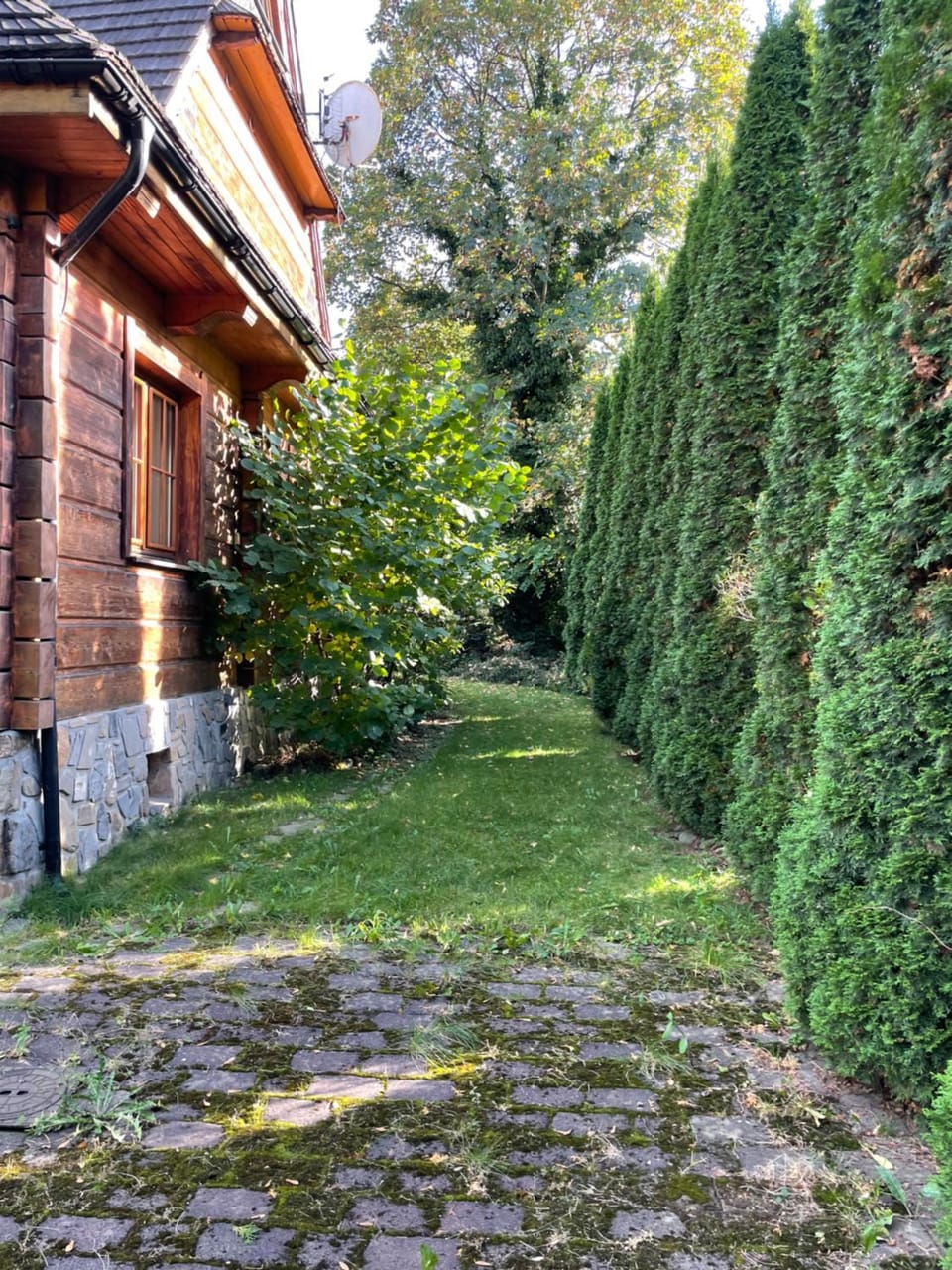 Property building, Garden, Garden
