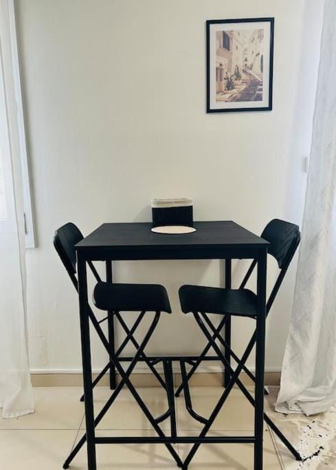 Cozy place near Paris Apartment in Montigny-le-Bretonneux