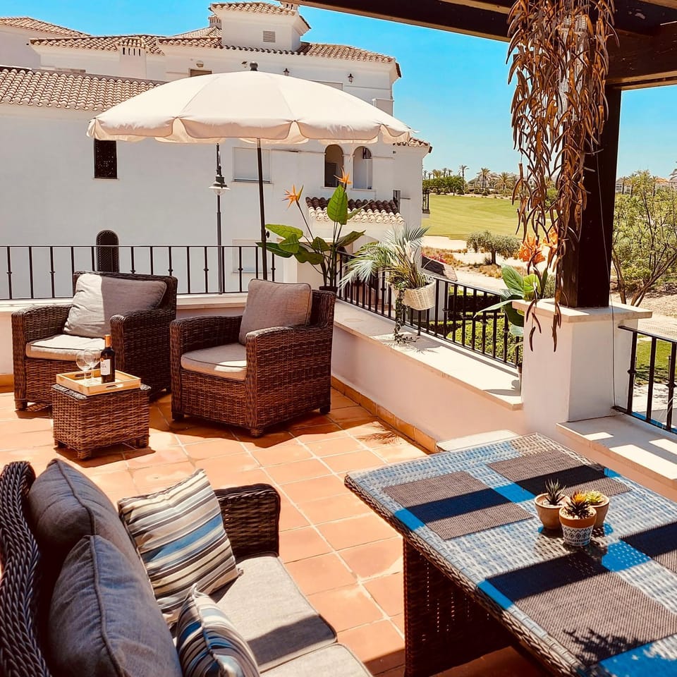 Patio, Day, View (from property/room), Balcony/Terrace, Decorative detail, Seating area