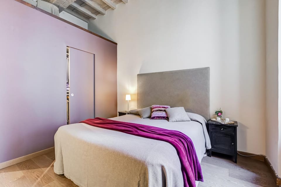 Bed, Photo of the whole room, Bedroom, wardrobe