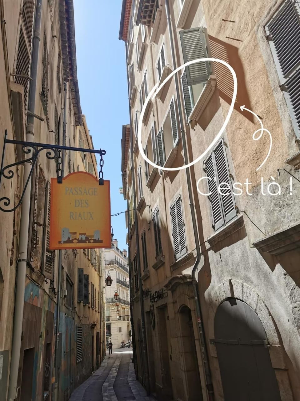 Property building, Neighbourhood, City view, Street view