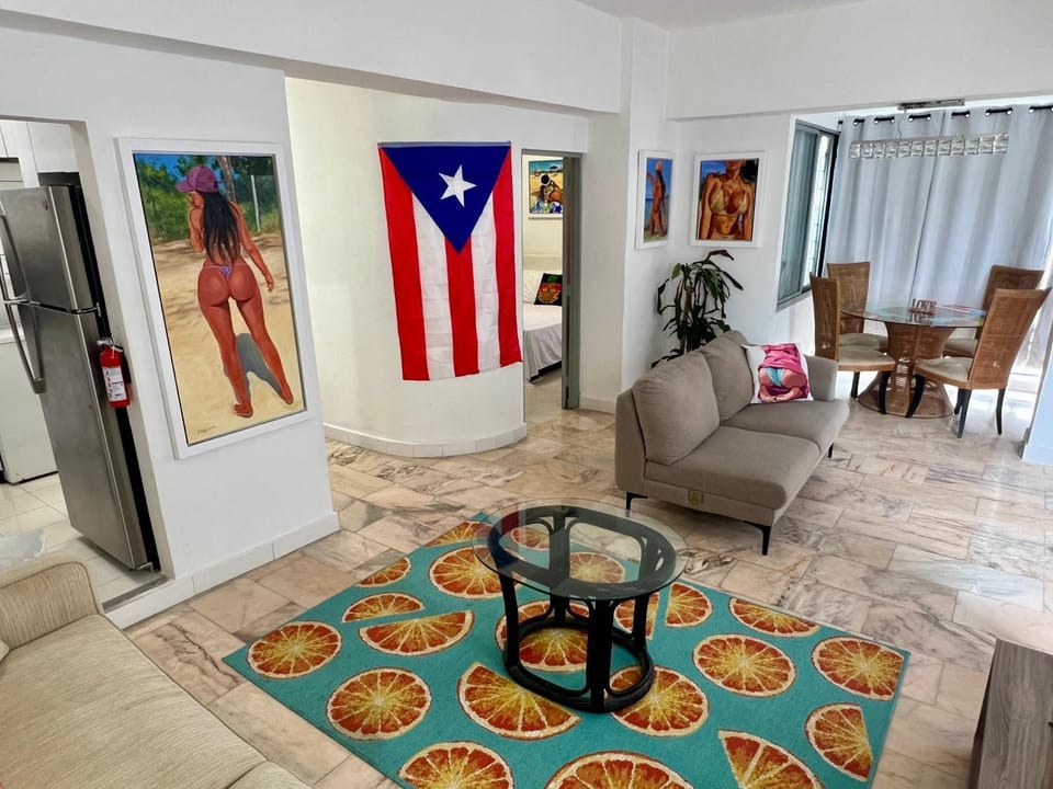 In the heart of Condado a 2 Bedroom Apartment Balcony Apartment in San Juan