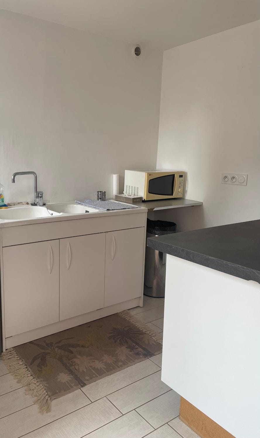 Petit studio aux portes du beaujolais Apartment in Auvergne-Rhône-Alpes