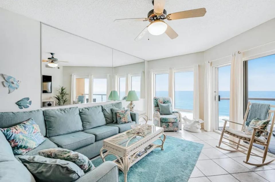 Emerald Isle Unit 903 House in Pensacola Beach