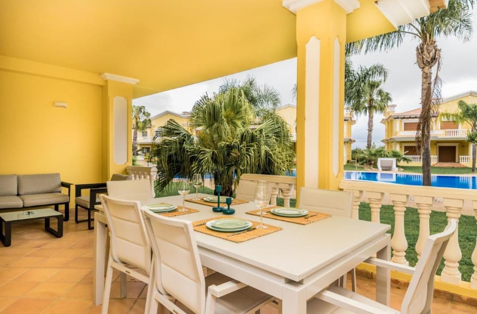 NEW!! 3 Bedroom Villa - Cabanas Tavira House in Cabanas de Tavira