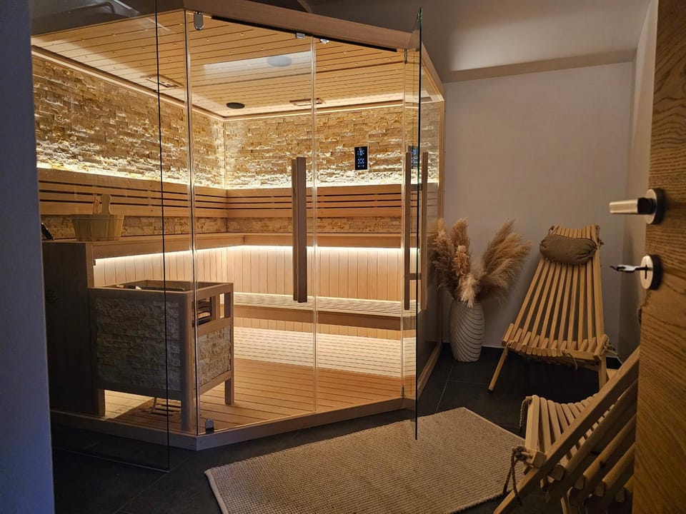 Sauna, Spa and wellness centre/facilities