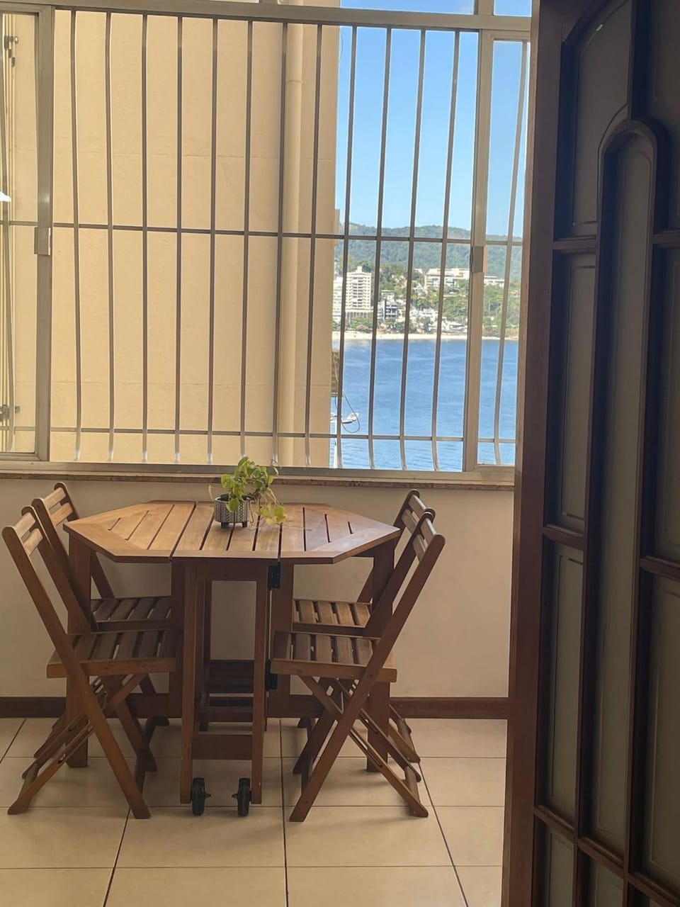 Flat Elegante na Praia com Vista Apartment in Niterói