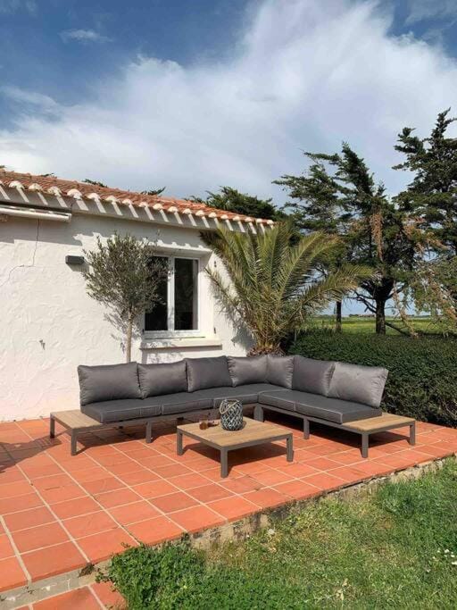 Maison de charme au coeur du marais breton Vendéen Villa in Pays de la Loire