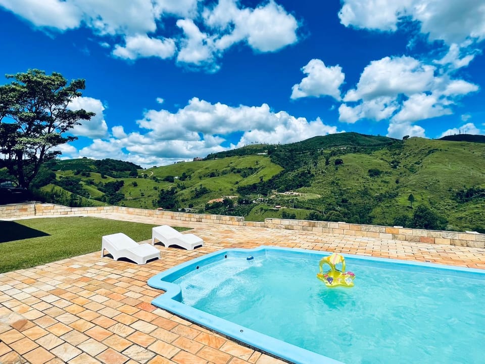 Day, Natural landscape, Mountain view, Pool view, Swimming pool, sunbed