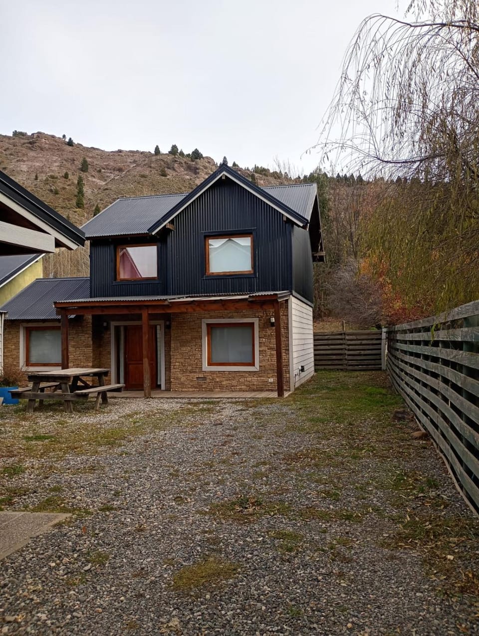 Casas Nahuilen Chalet in San Martín de los Andes