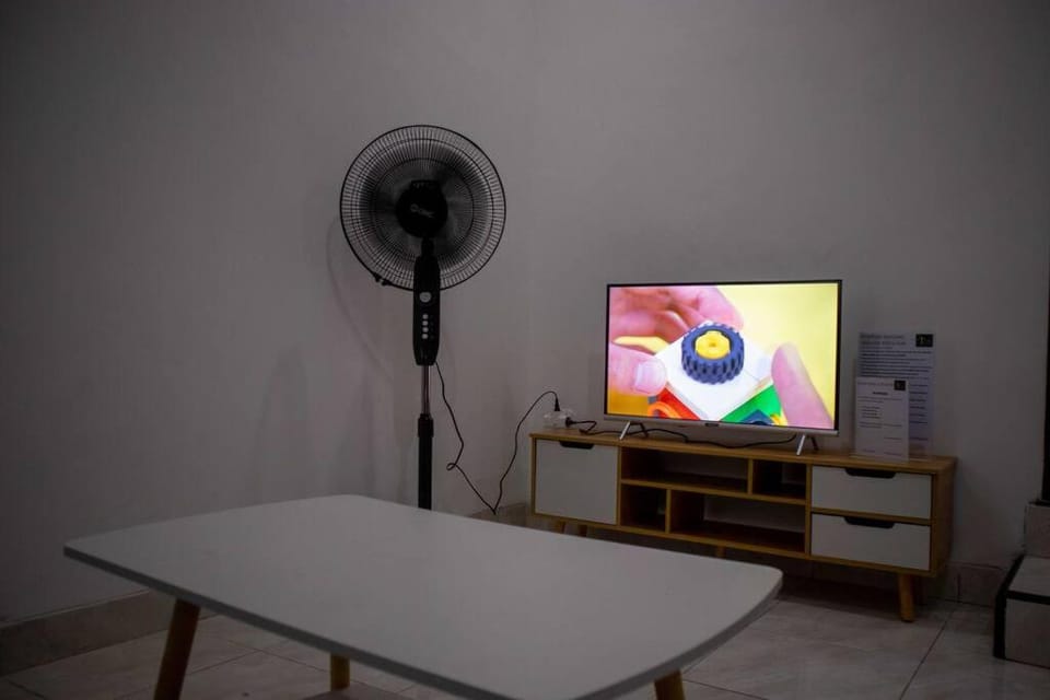 Communal lounge/ TV room, TV and multimedia