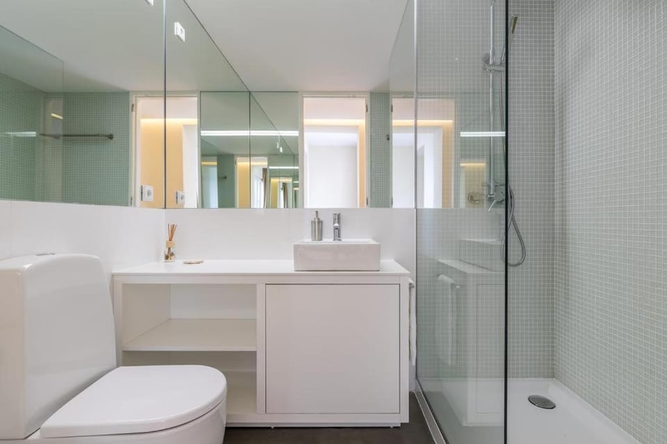 Shower, Toilet, Bathroom