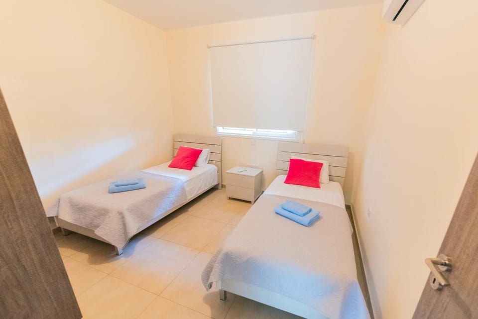 Mythical Sands 2 - D Apartment in Paralimni