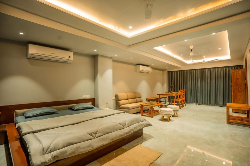 Bed, Photo of the whole room