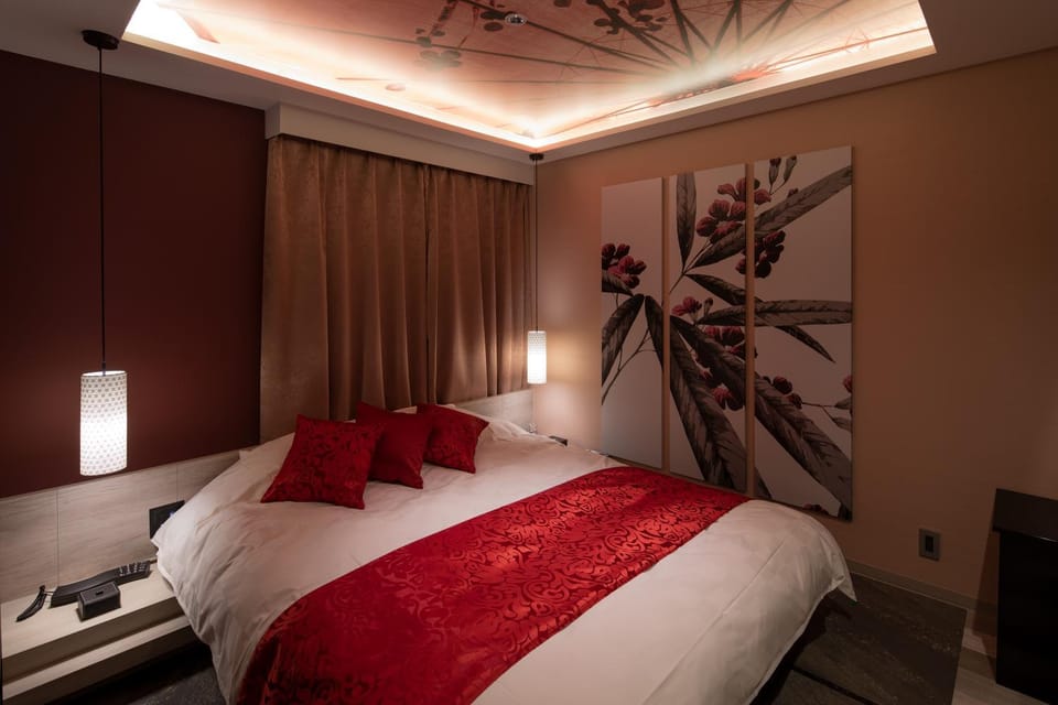 Bed, Photo of the whole room, Bedroom