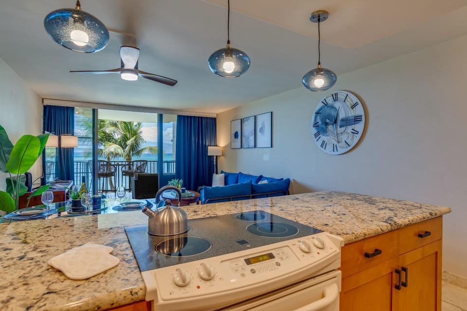 Kahana Reef #216 Apartment in Kahana