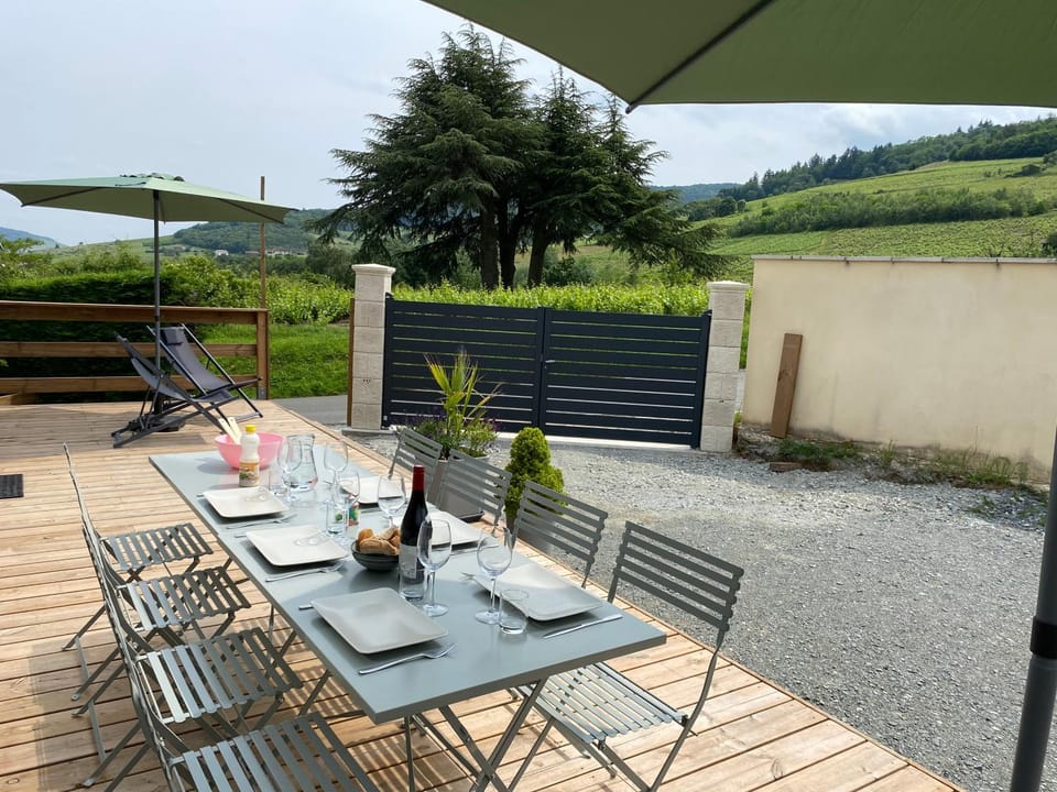 Le Bouchon de Liège House in Auvergne-Rhône-Alpes