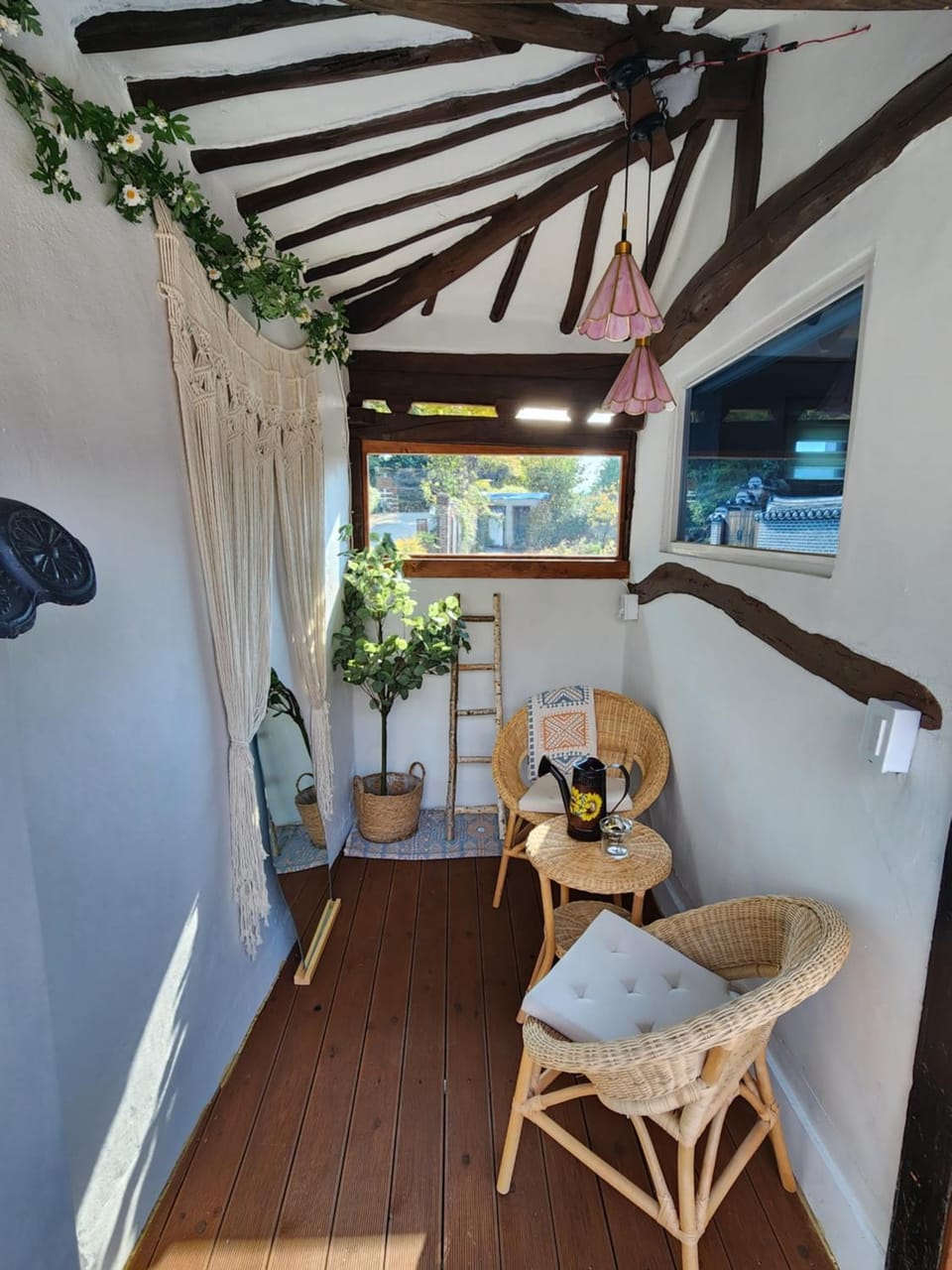 Patio, Seating area