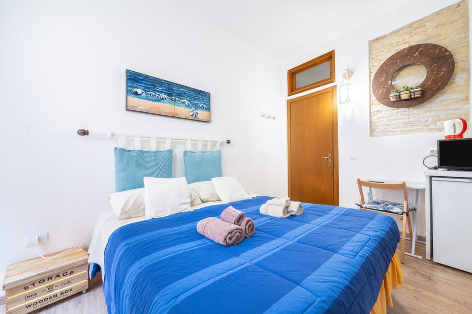 Living room, Bedroom