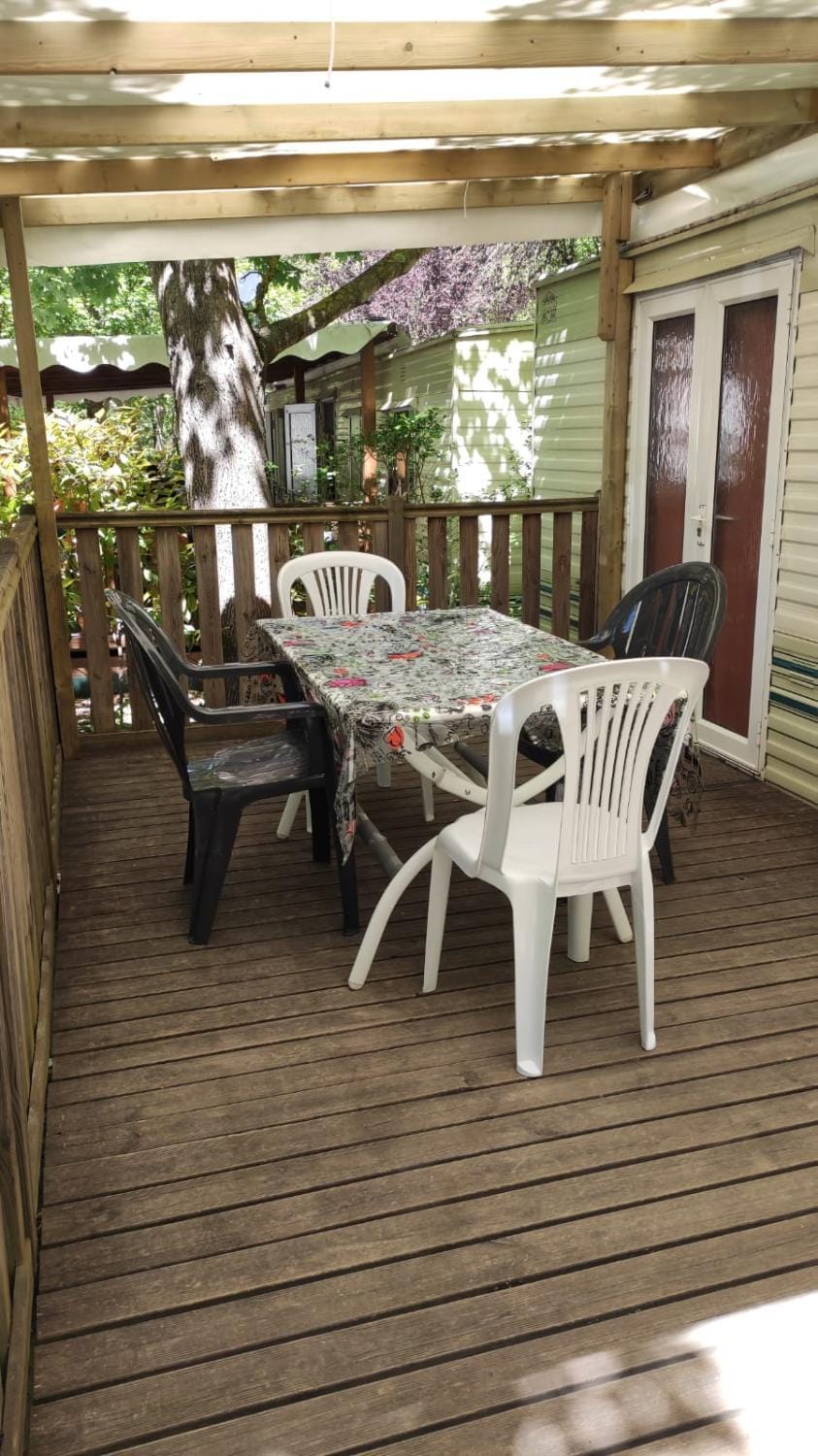 Balcony/Terrace, Dining area