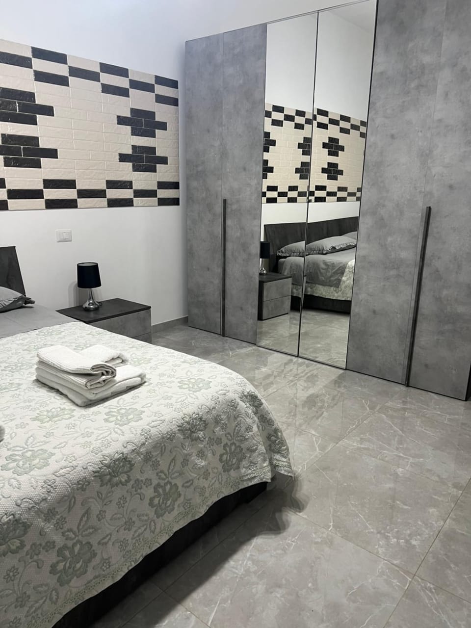 Candia House Apartment in Rome