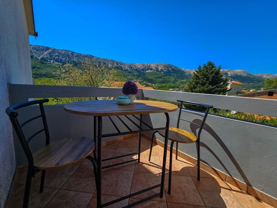 View (from property/room), Balcony/Terrace
